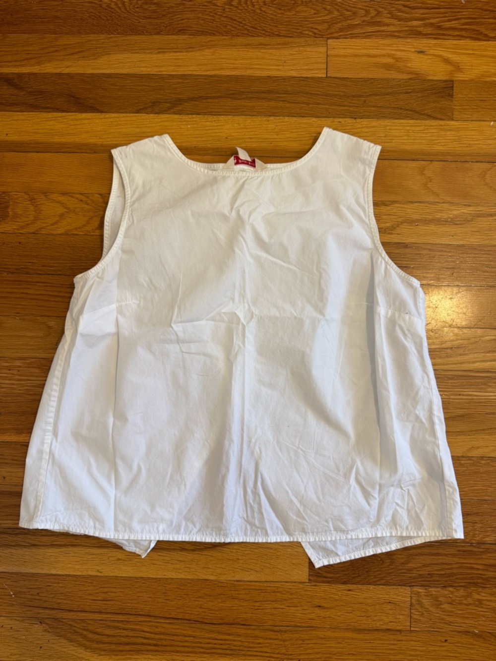 Brooks Brothers Classic White Sleeveless Cotton Top Cross Back size 10